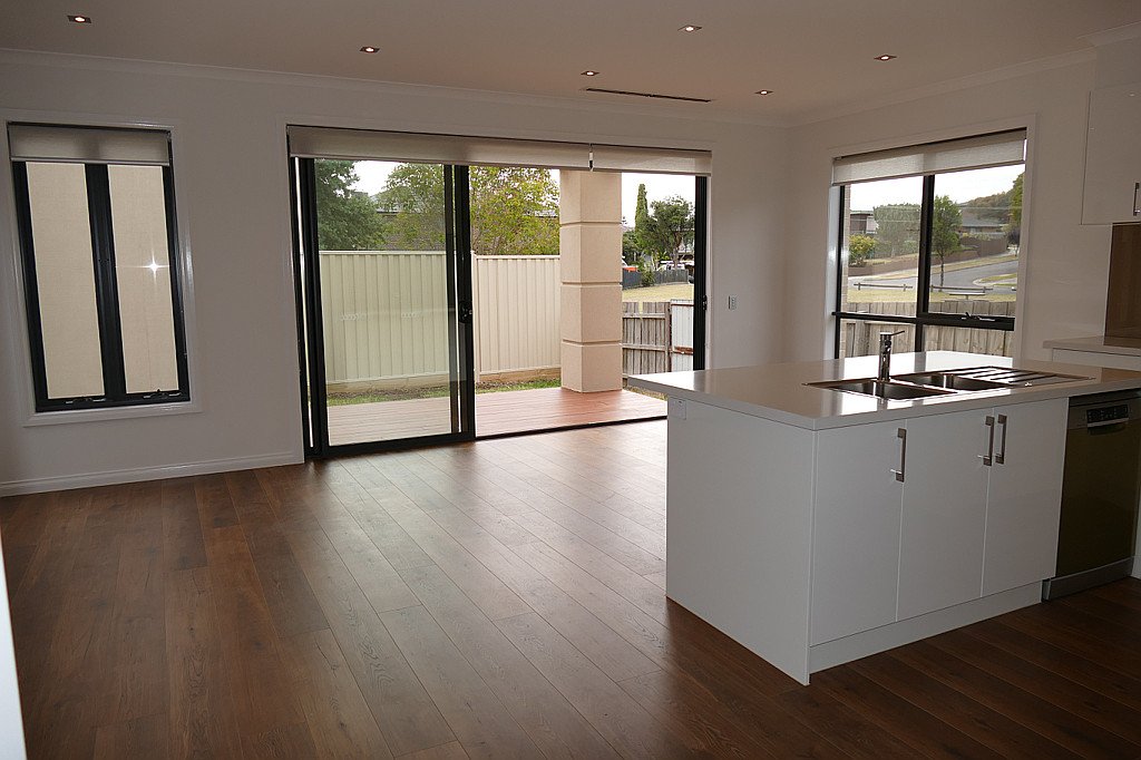 3B Liddell Court, Mount Waverley image 6