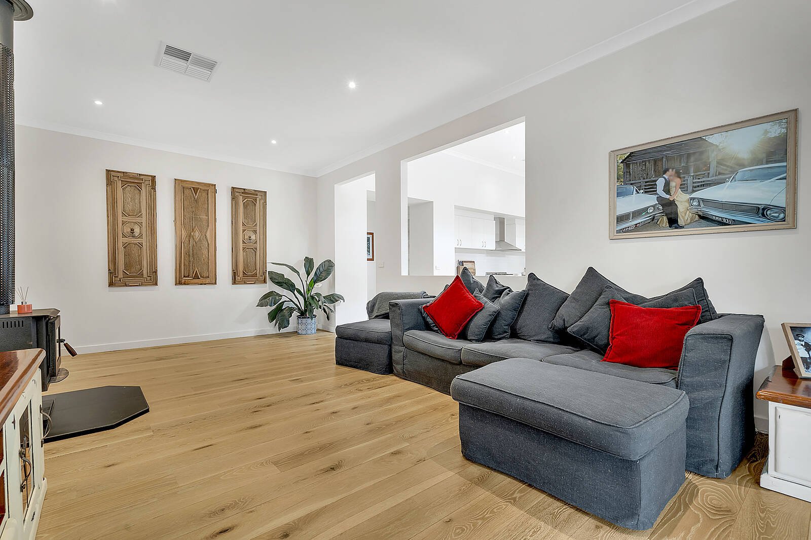 Property Gallery Thumbnail 5