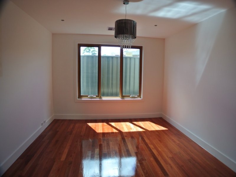 3B Padua Court, Glen Waverley image 5