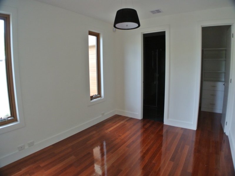 3B Padua Court, Glen Waverley image 4