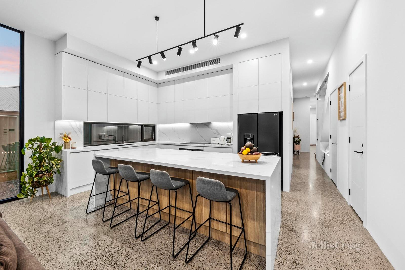 3B St Leonards Parade, St Leonards image 5