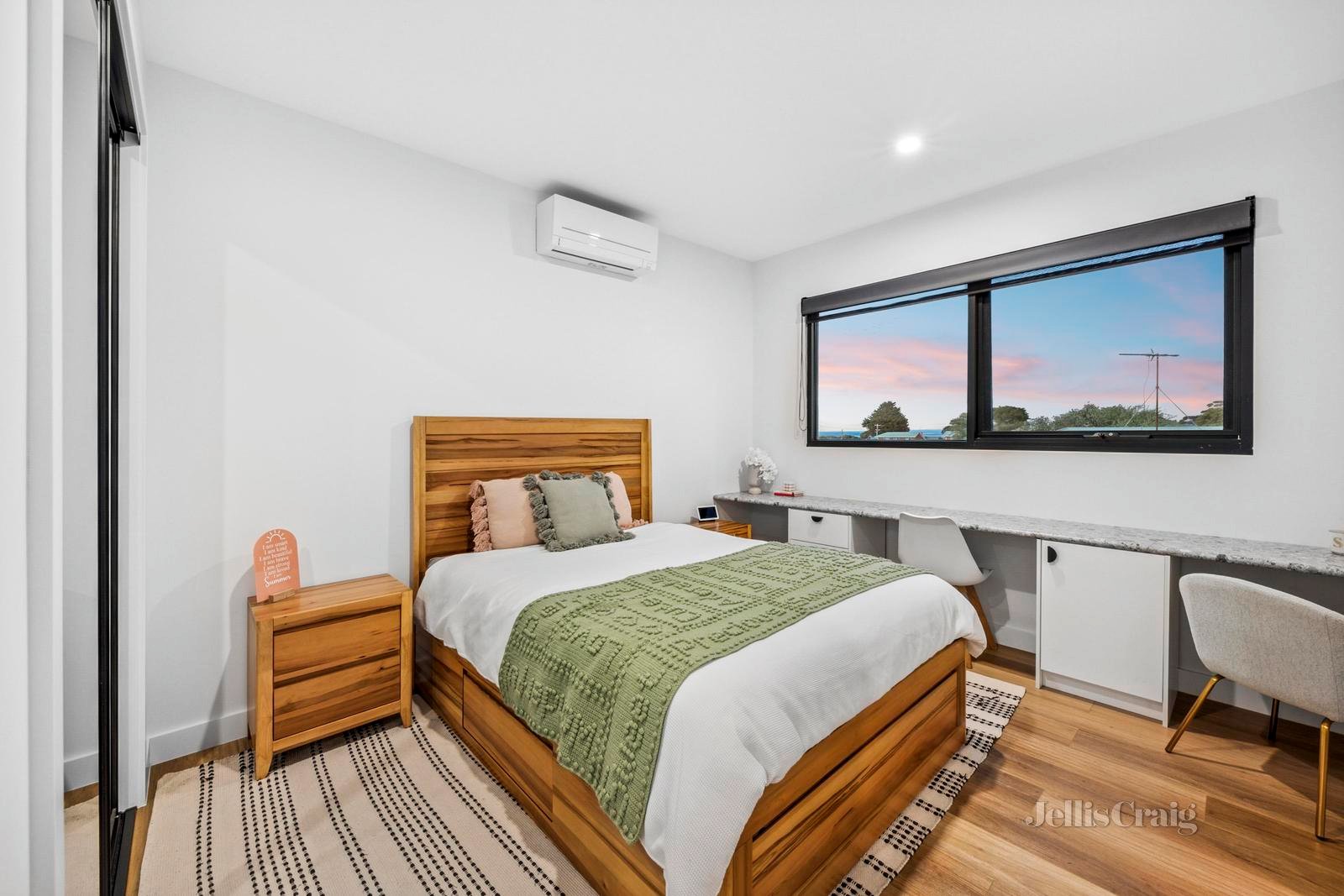 3B St Leonards Parade, St Leonards image 15