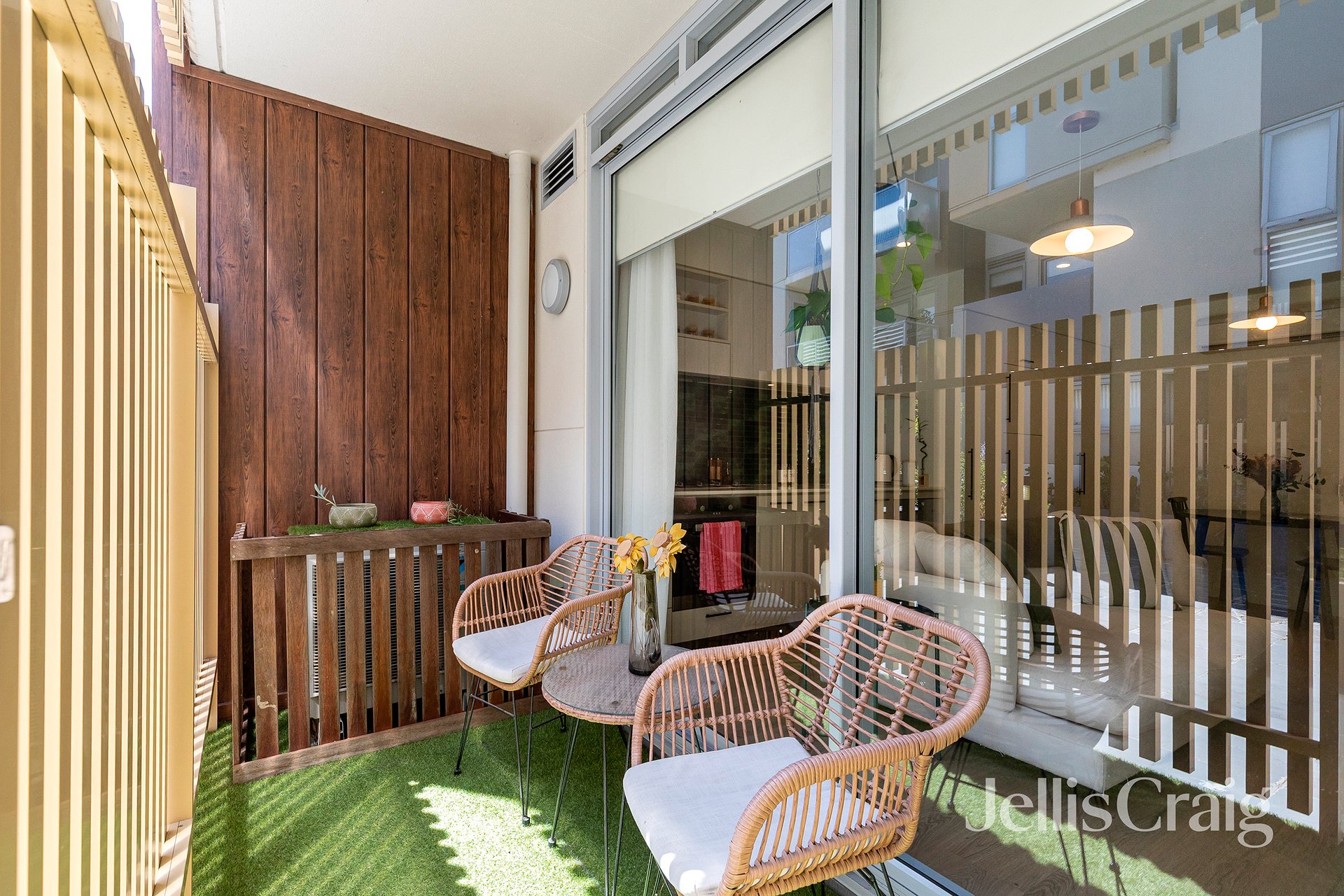 3b/168 Victoria Road, Northcote image 9