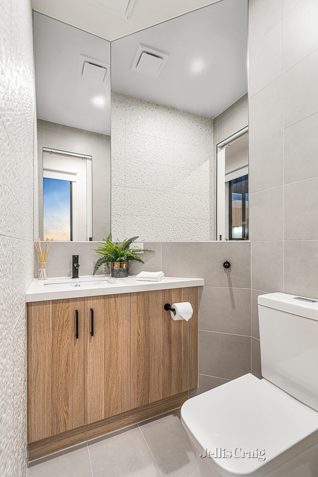 3B/2 Nina Court, Bentleigh East image 10
