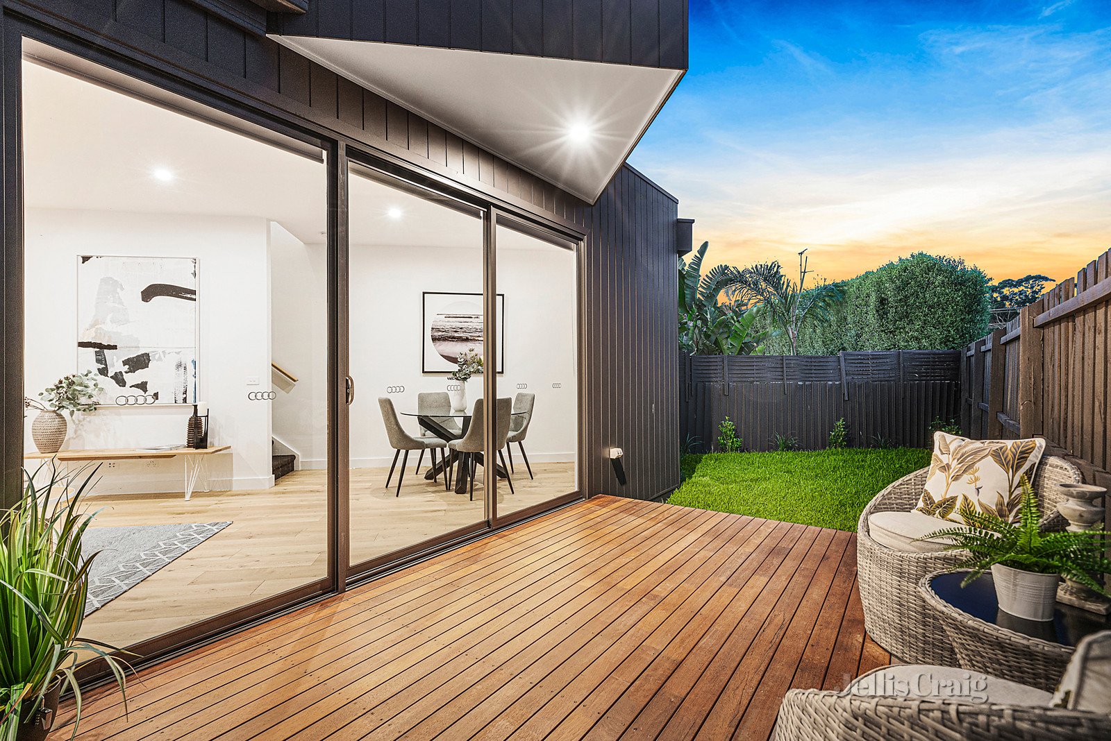 3B/2 Nina Court, Bentleigh East image 12