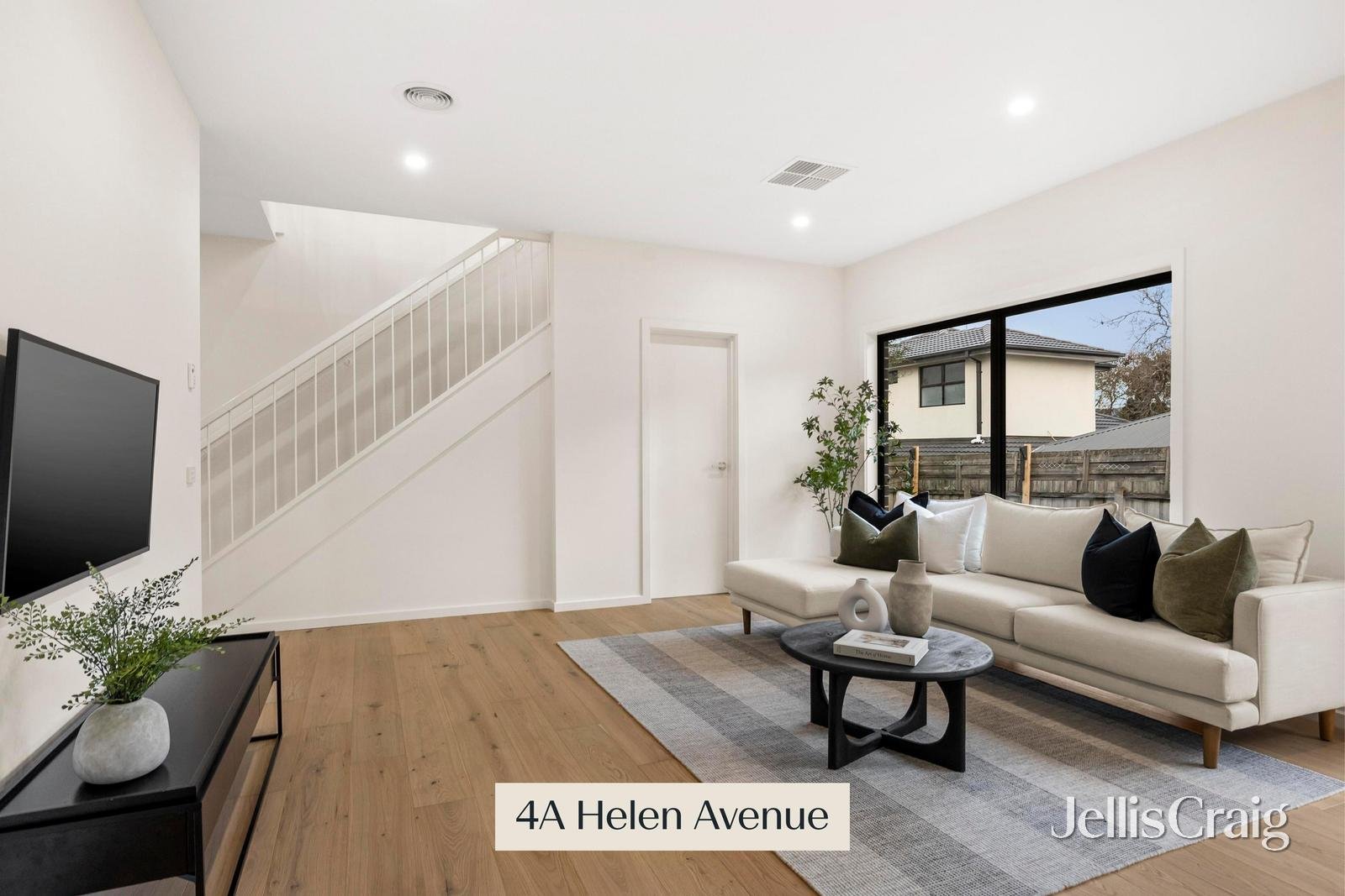 4 & 4A Helen Avenue, Croydon&nbsp;South image 2
