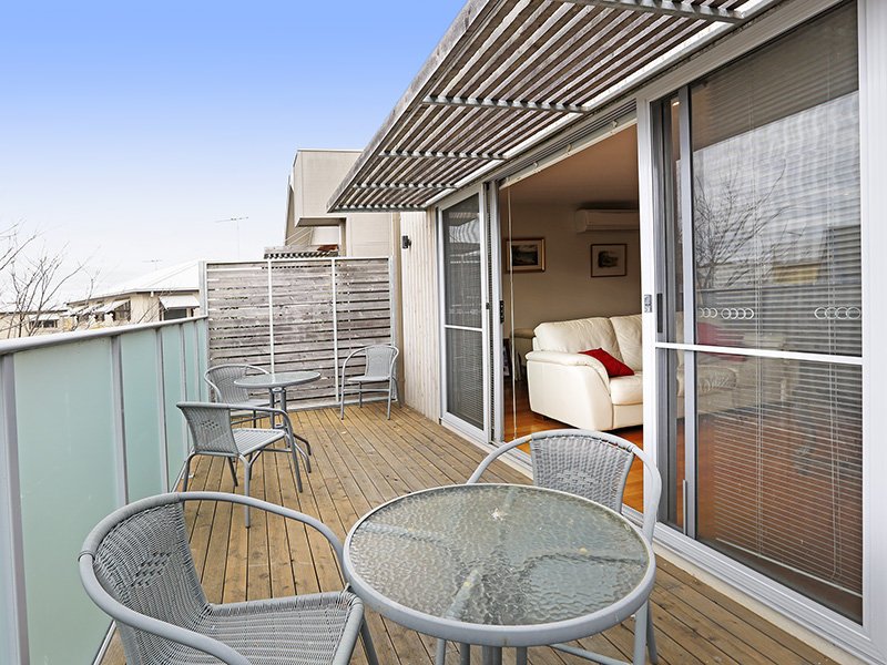 4 Agricultural Place, Geelong image 10