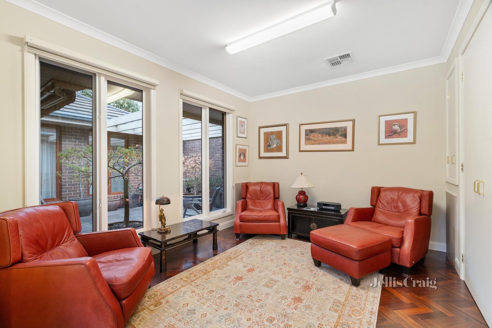 4 Ajax Drive, Wheelers Hill image 9