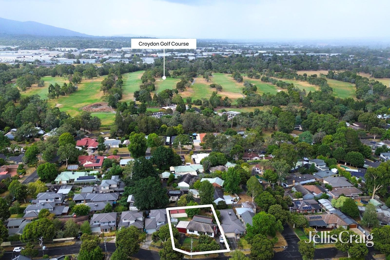 4 Allaware Avenue, Croydon image 7