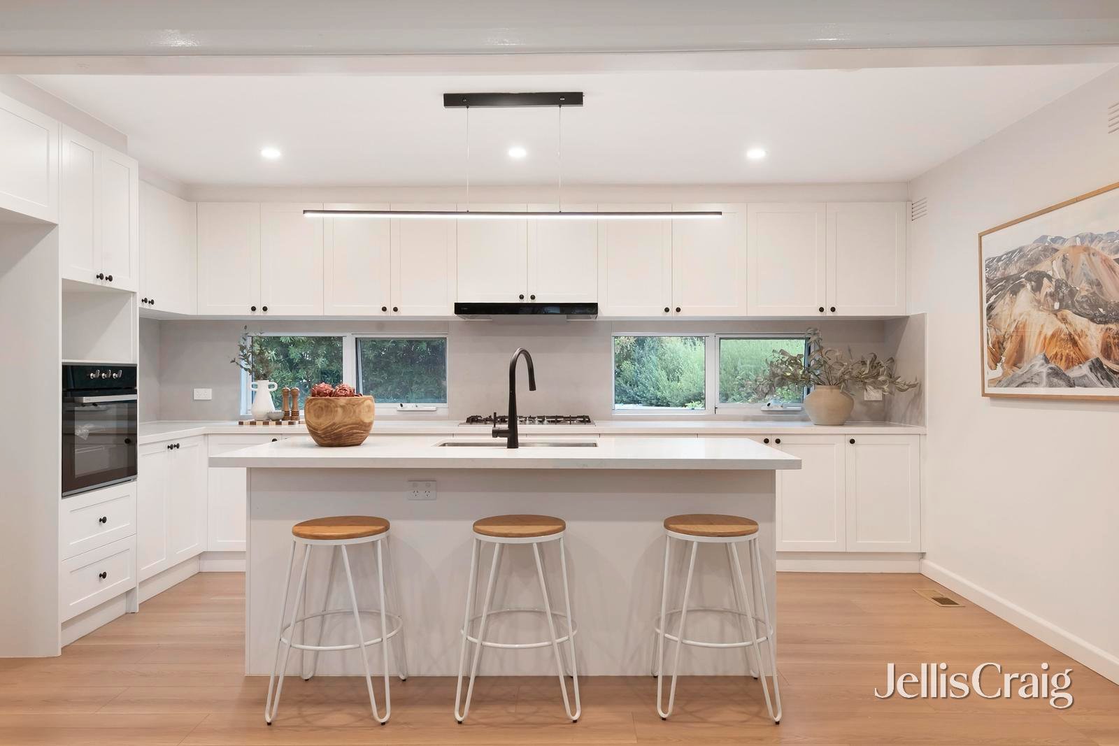 4 Aminga Court, Croydon image 4