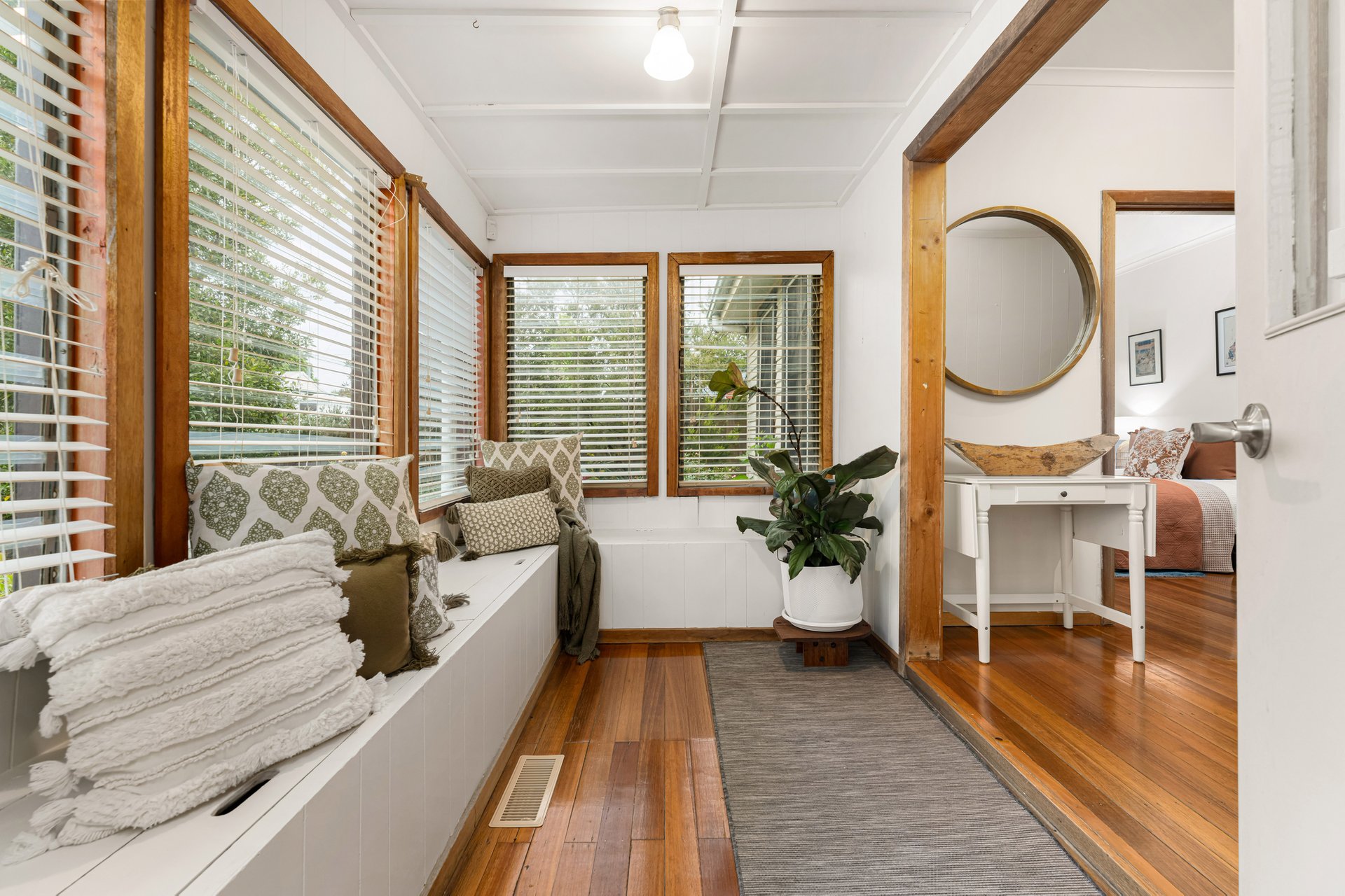 Property Gallery Thumbnail 2