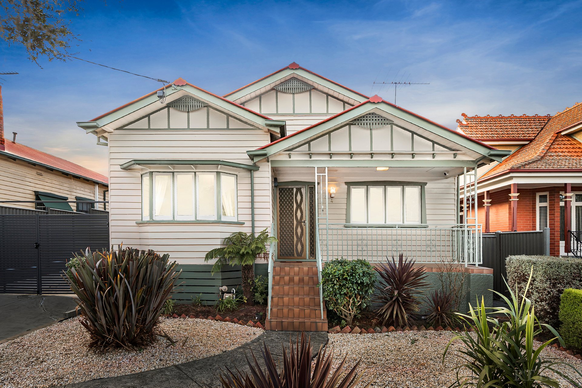 Property Gallery - Main Image