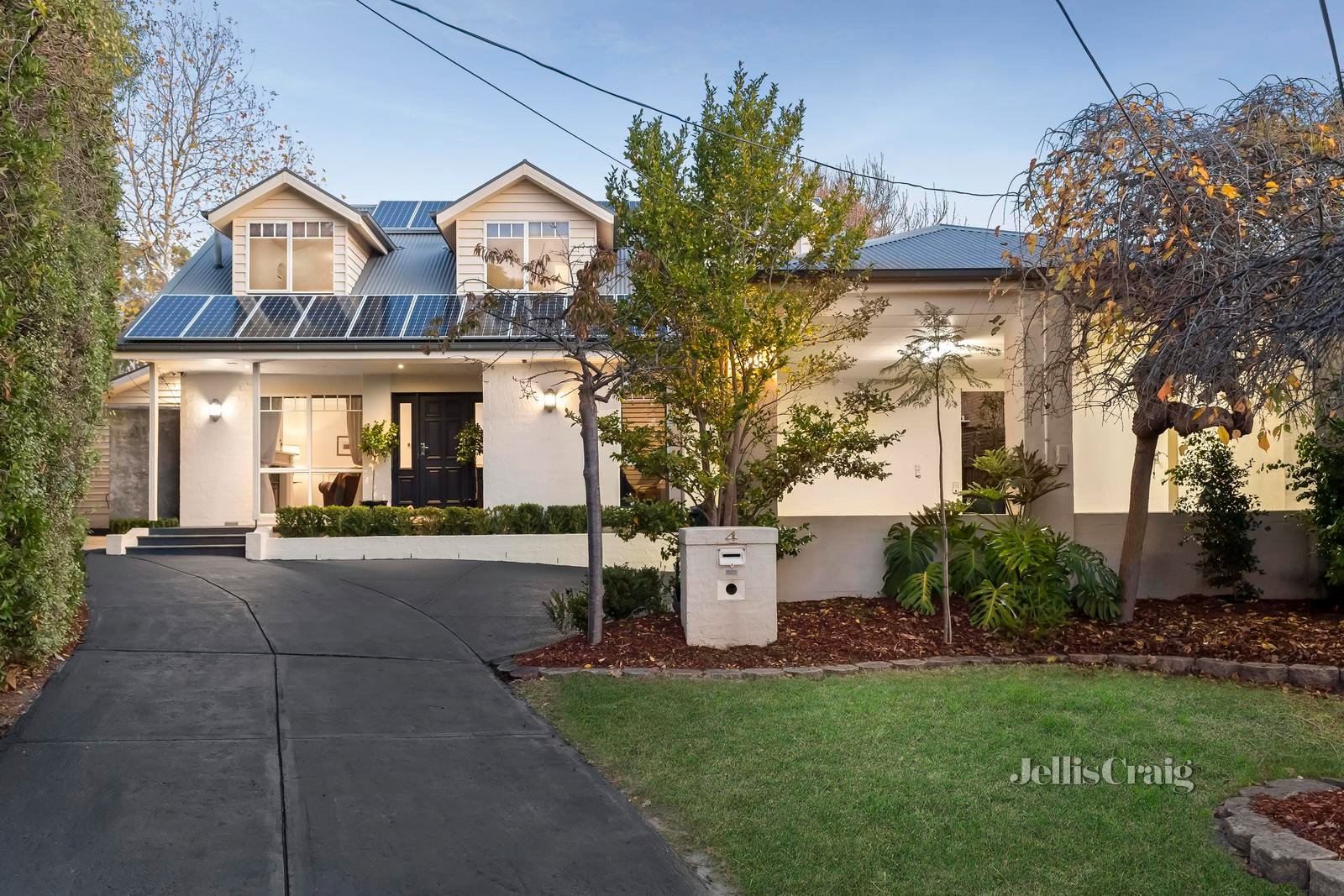 4 Applegum Close, Croydon Hills image 1