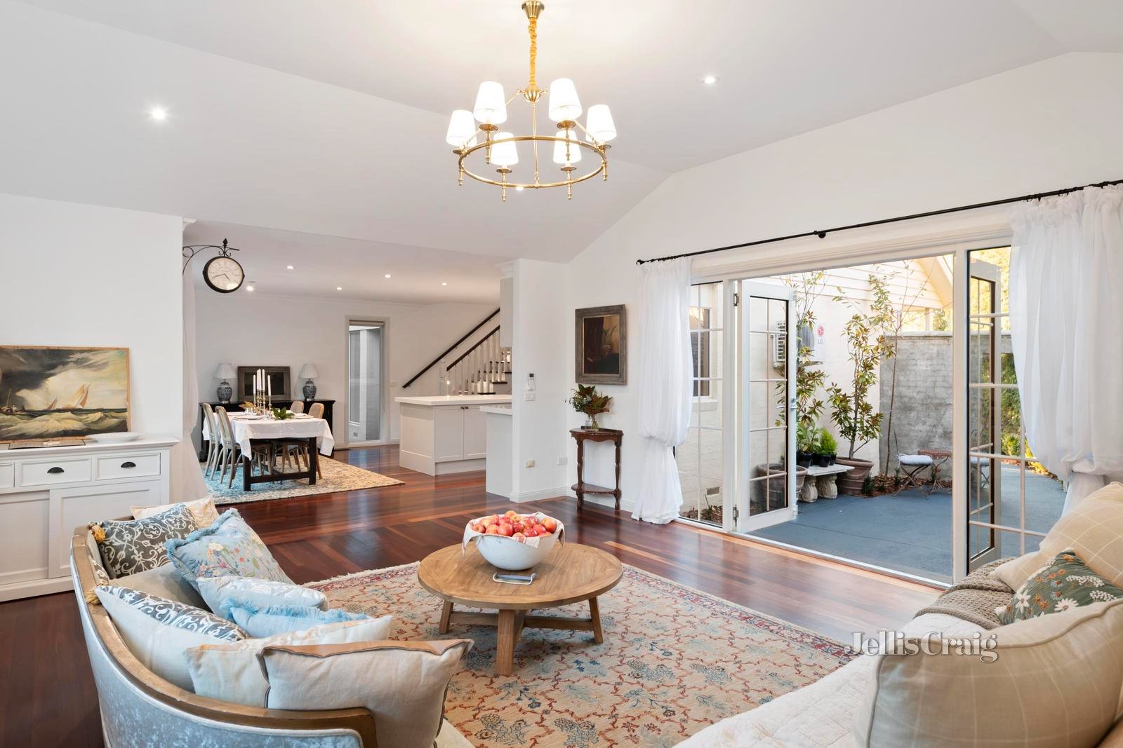 4 Applegum Close, Croydon Hills image 5