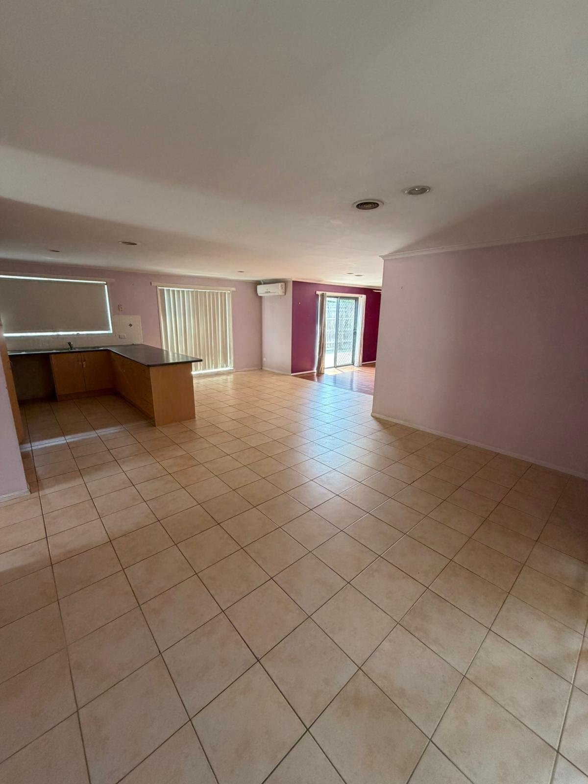 4 Armoy Close, Cranbourne image 4