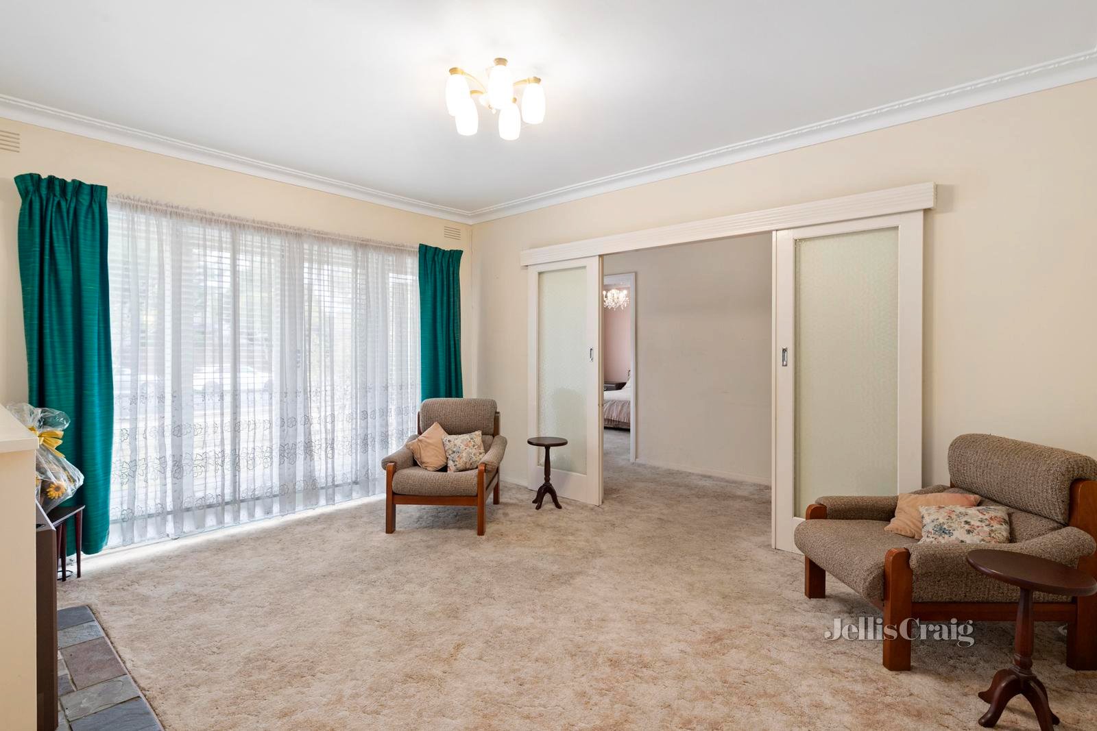 4 Armstrong Road, Heathmont image 2
