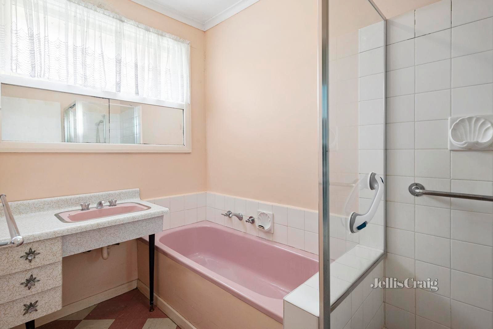 4 Armstrong Road, Heathmont image 6