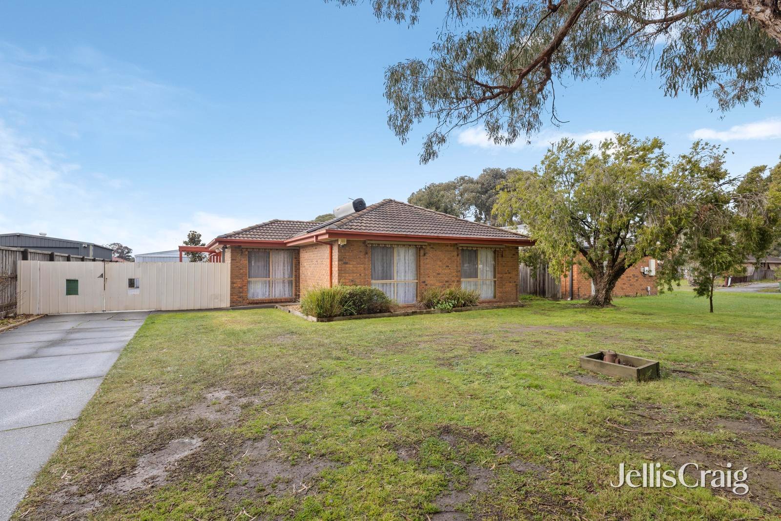 4 Ashton Place, Pakenham image 1