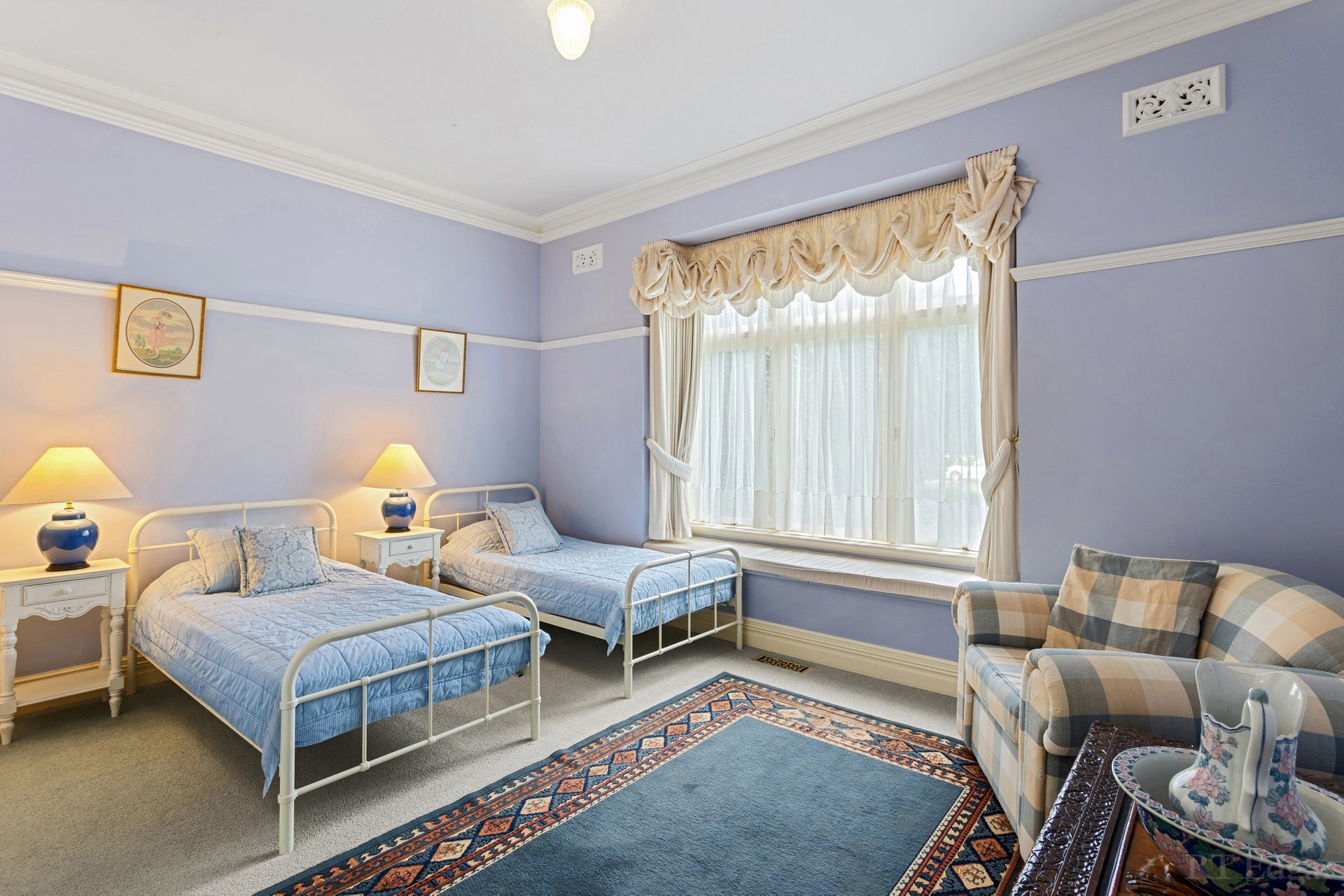 Property Gallery Thumbnail 8
