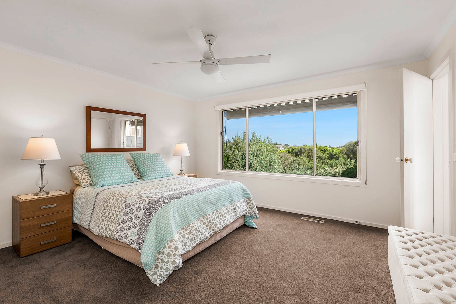 Property Gallery Thumbnail 10