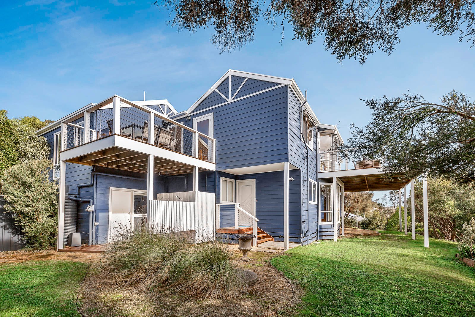 Property Gallery Thumbnail 16