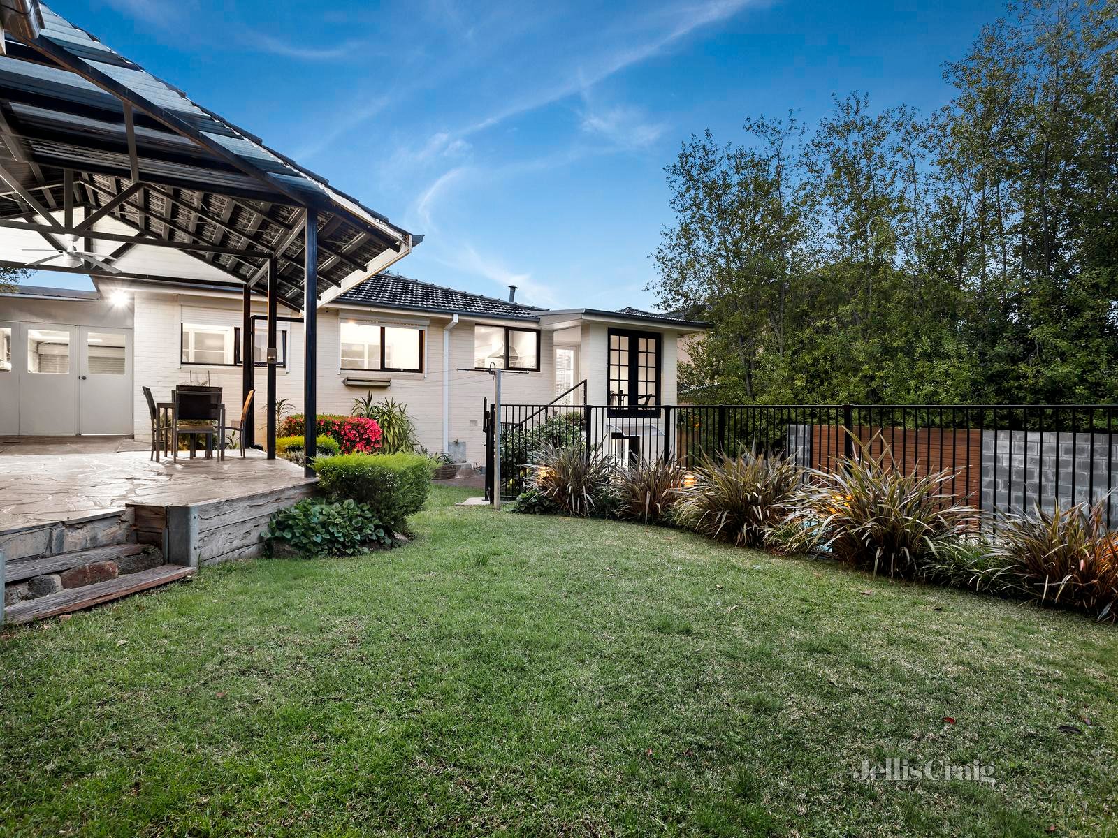 4 Baird Street North, Doncaster image 9