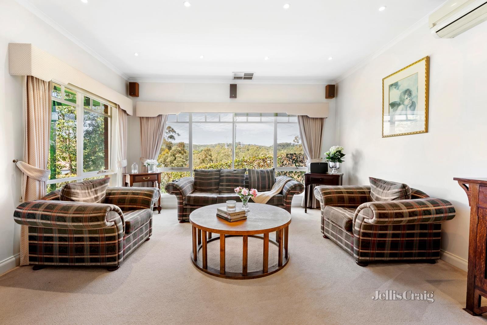 4 Balcombe Court, Donvale image 6