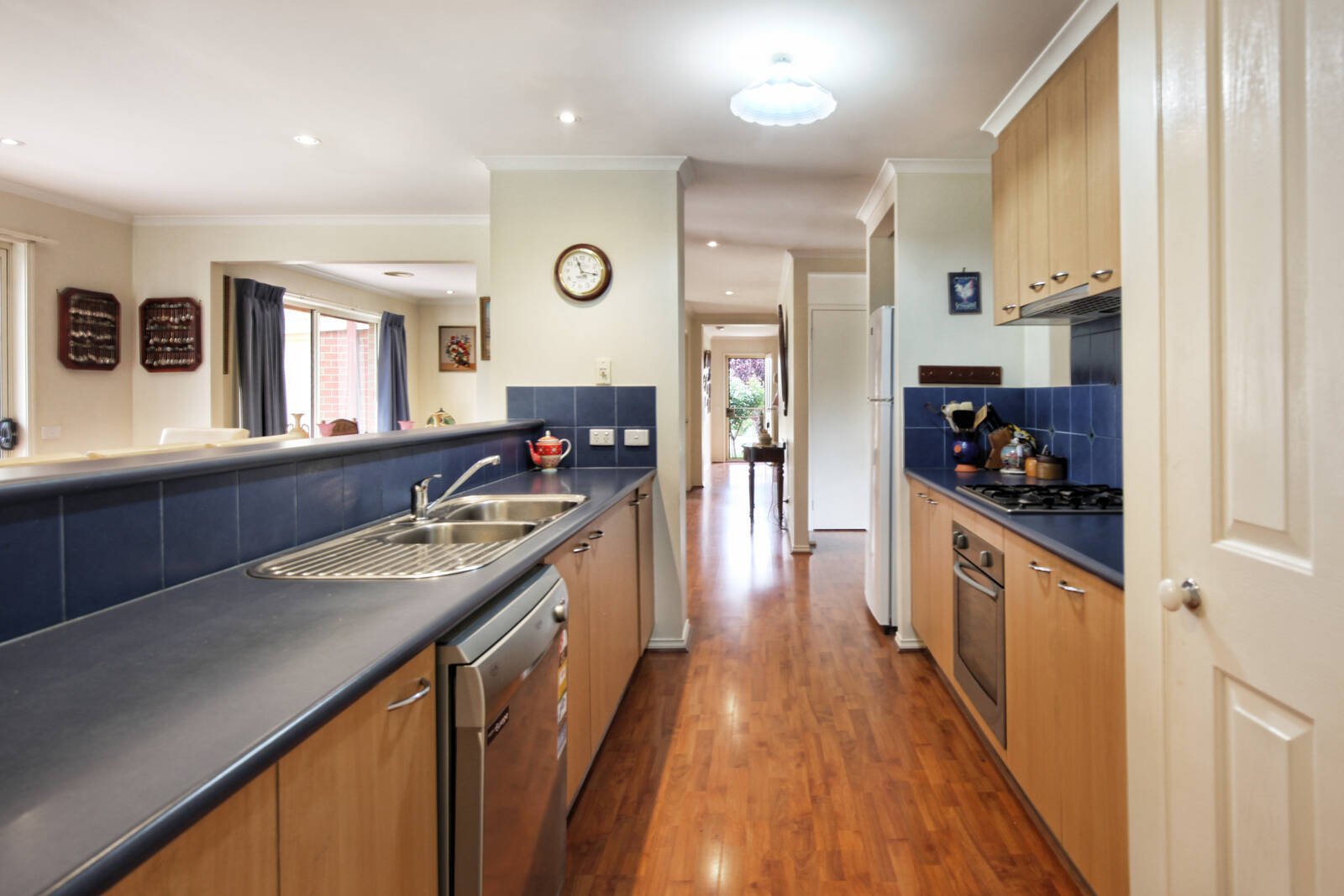 Property Gallery Thumbnail 3