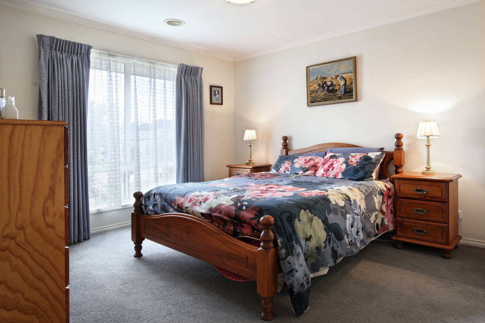 Property Gallery Thumbnail 6