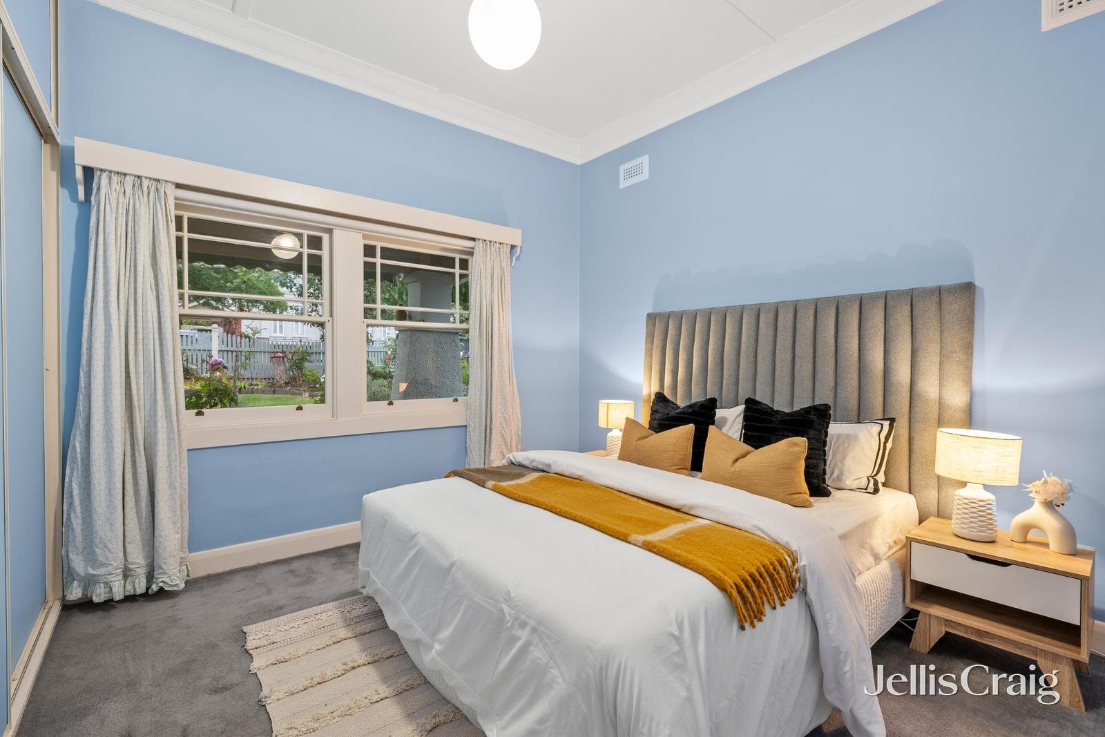 4 Barcelona Street, Box Hill image 6