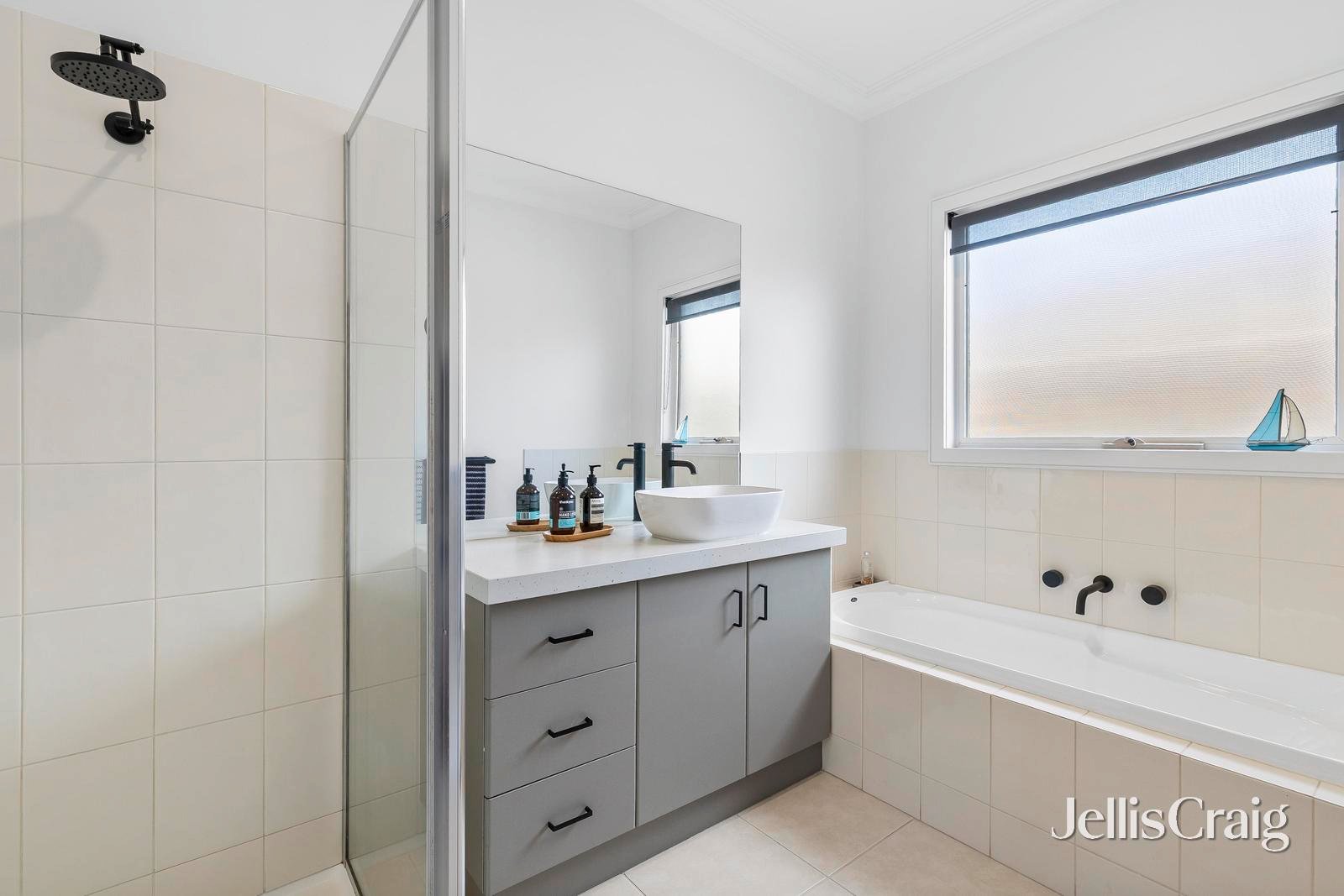 4 Bareena Court, Mornington image 12