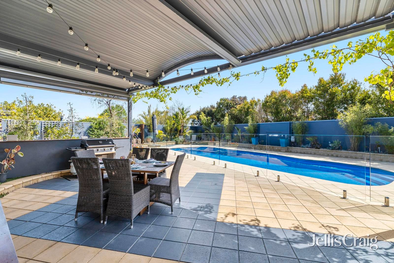 4 Bareena Court, Mornington image 16