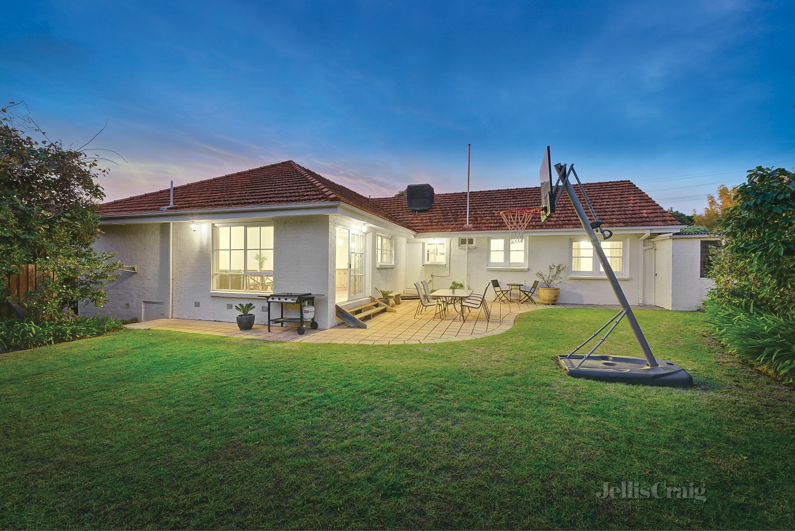 4 Barilla Road, Moorabbin image 6