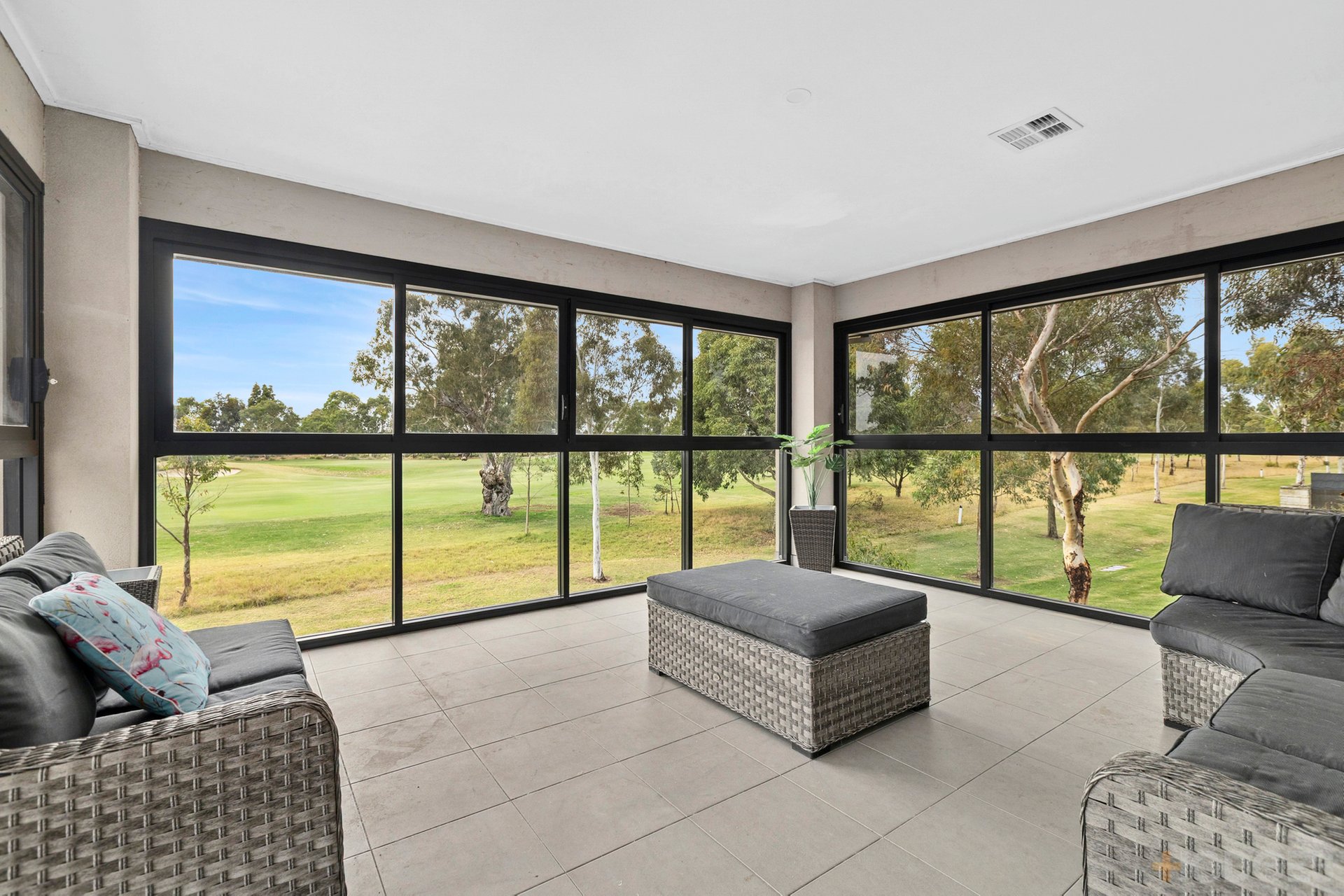 4 Barrington Chase Sandhurst