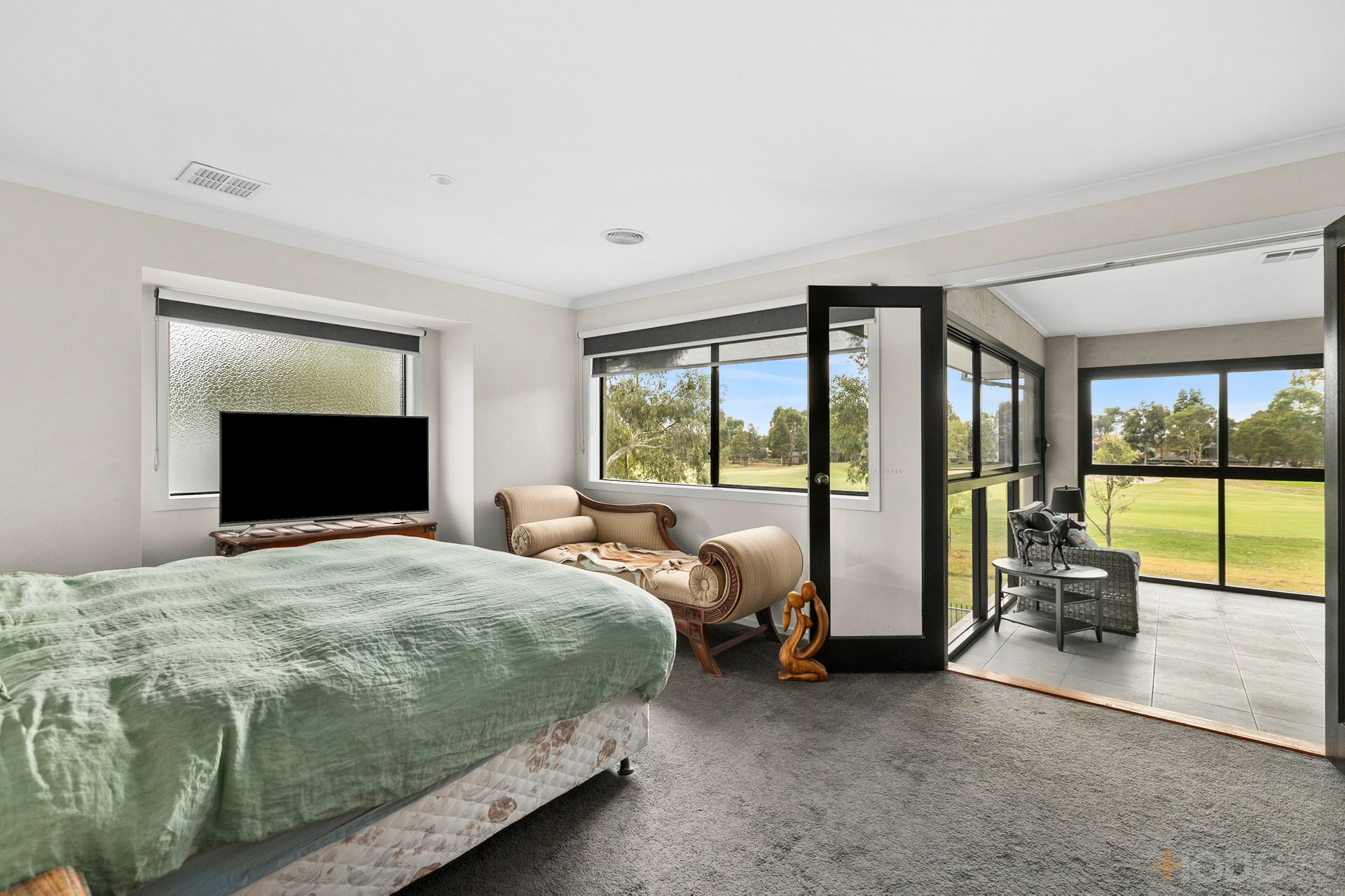 4 Barrington Chase Sandhurst