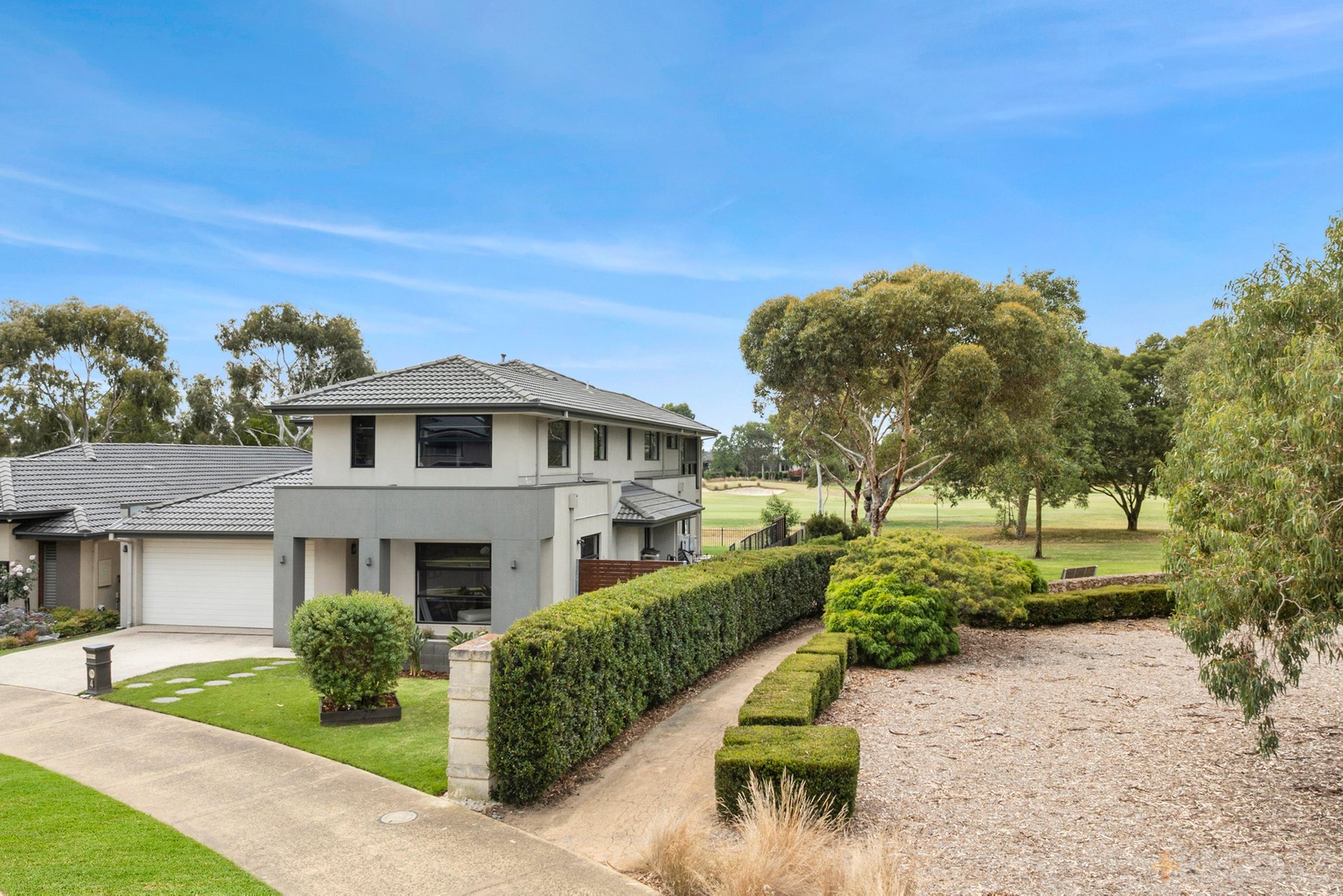 4 Barrington Chase Sandhurst