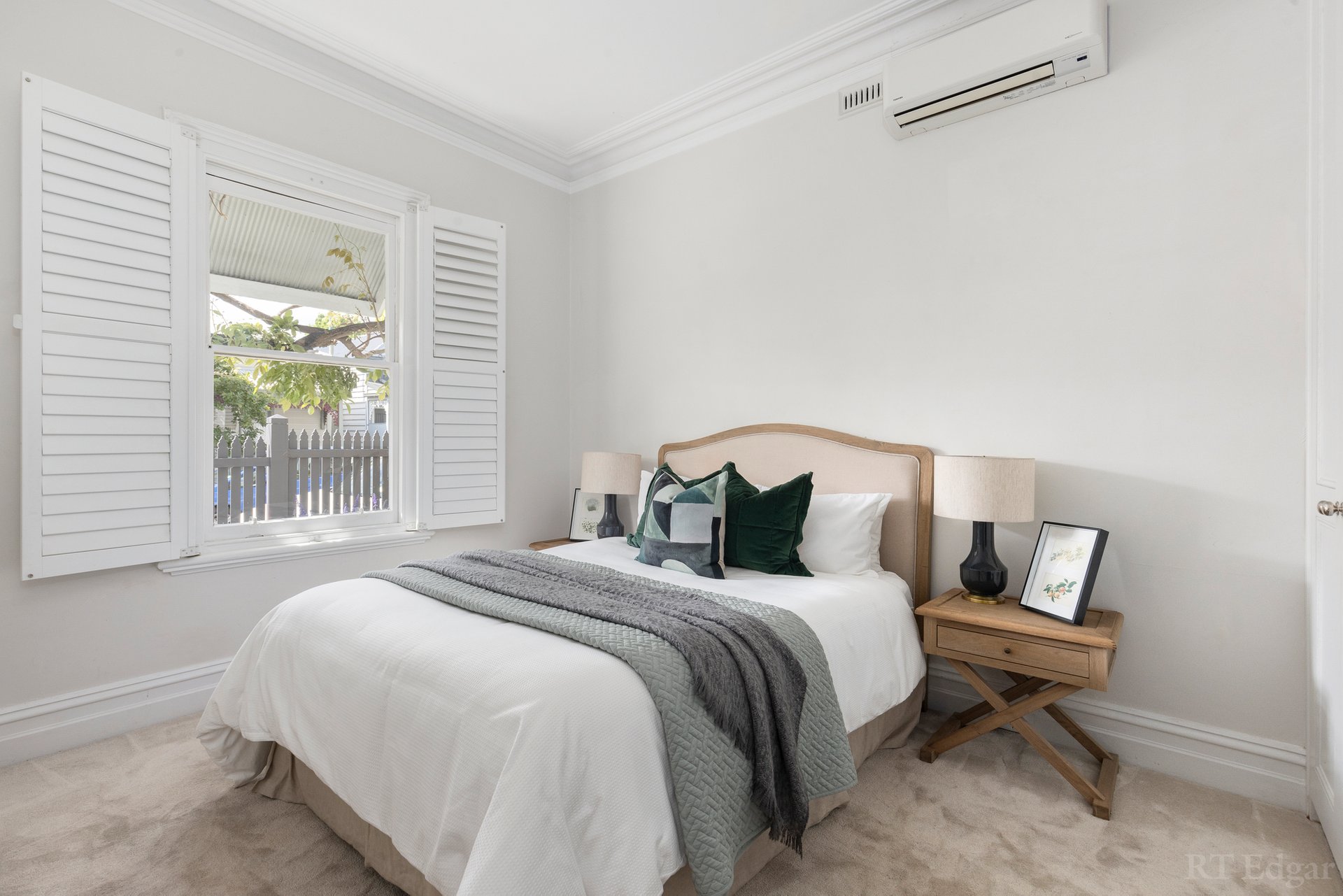 Property Gallery Thumbnail 9