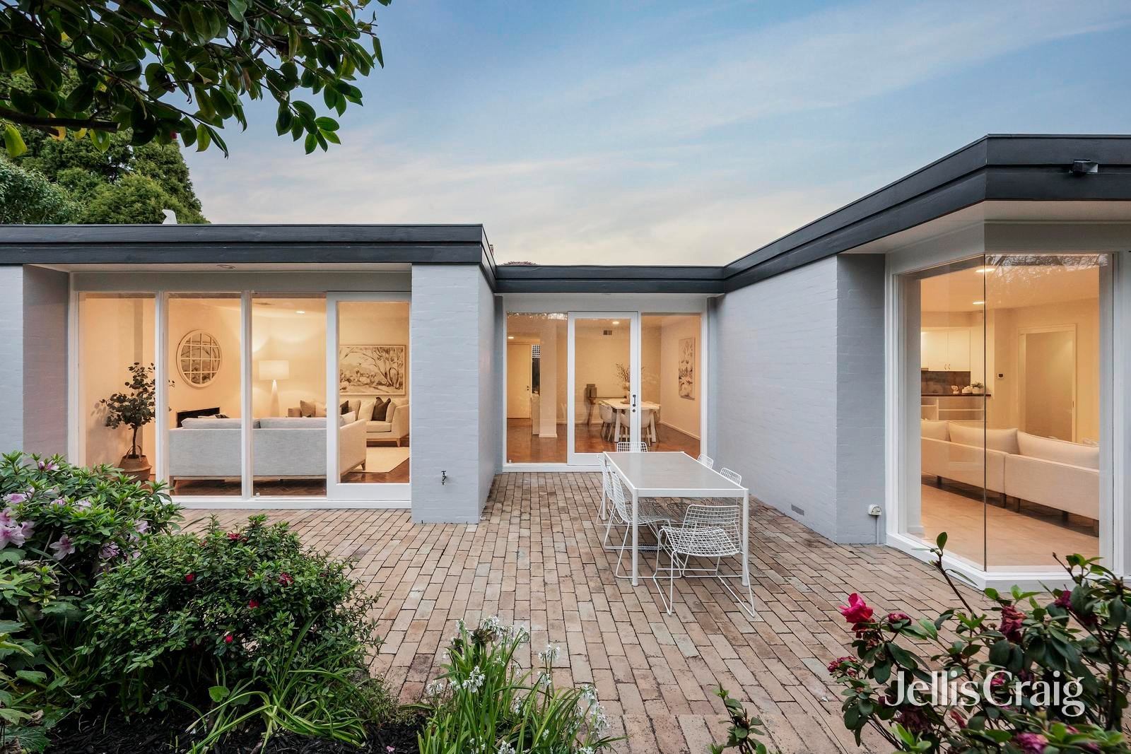 4 Beaconsfield Road, Hawthorn East image 3
