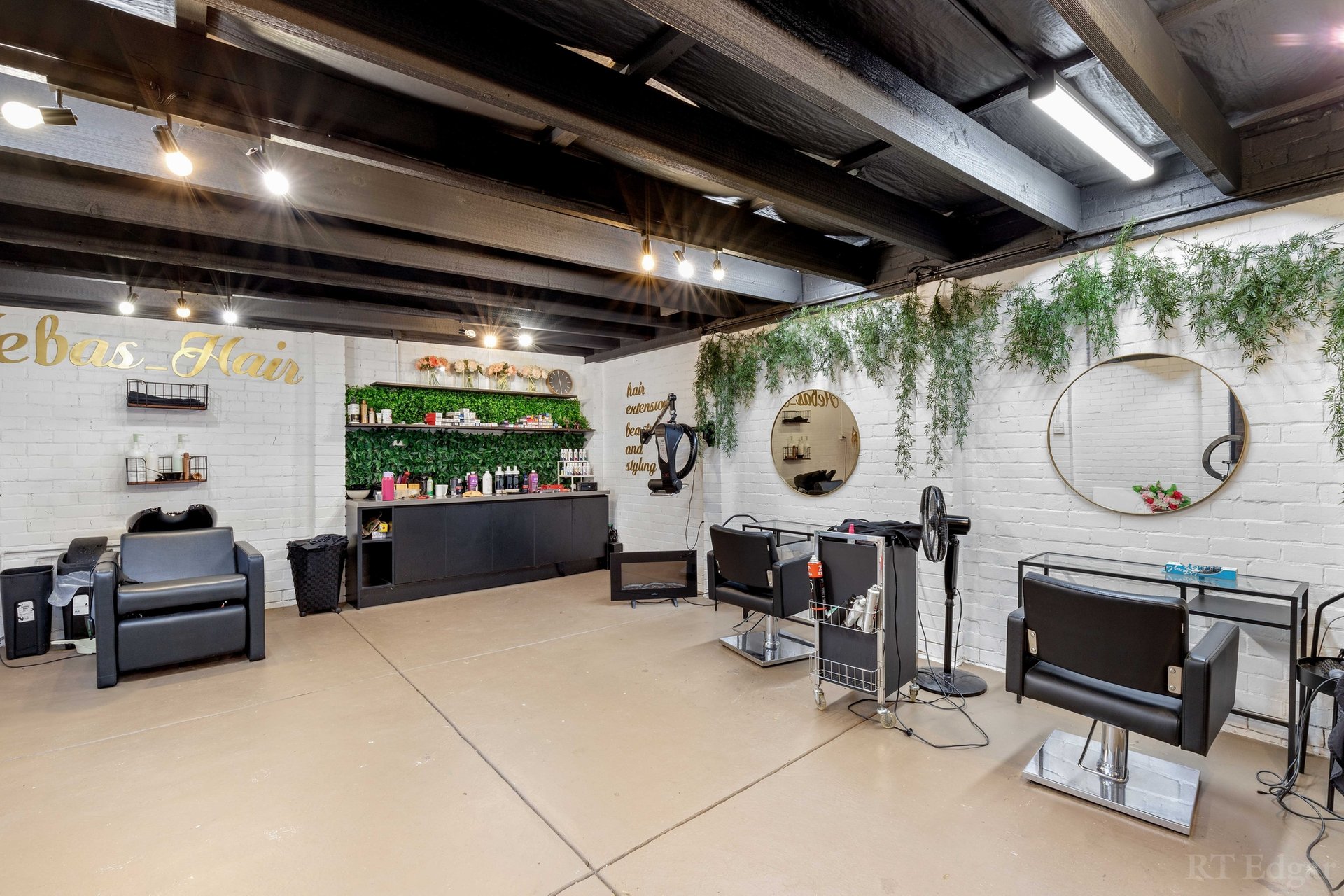 Property Gallery Thumbnail 16