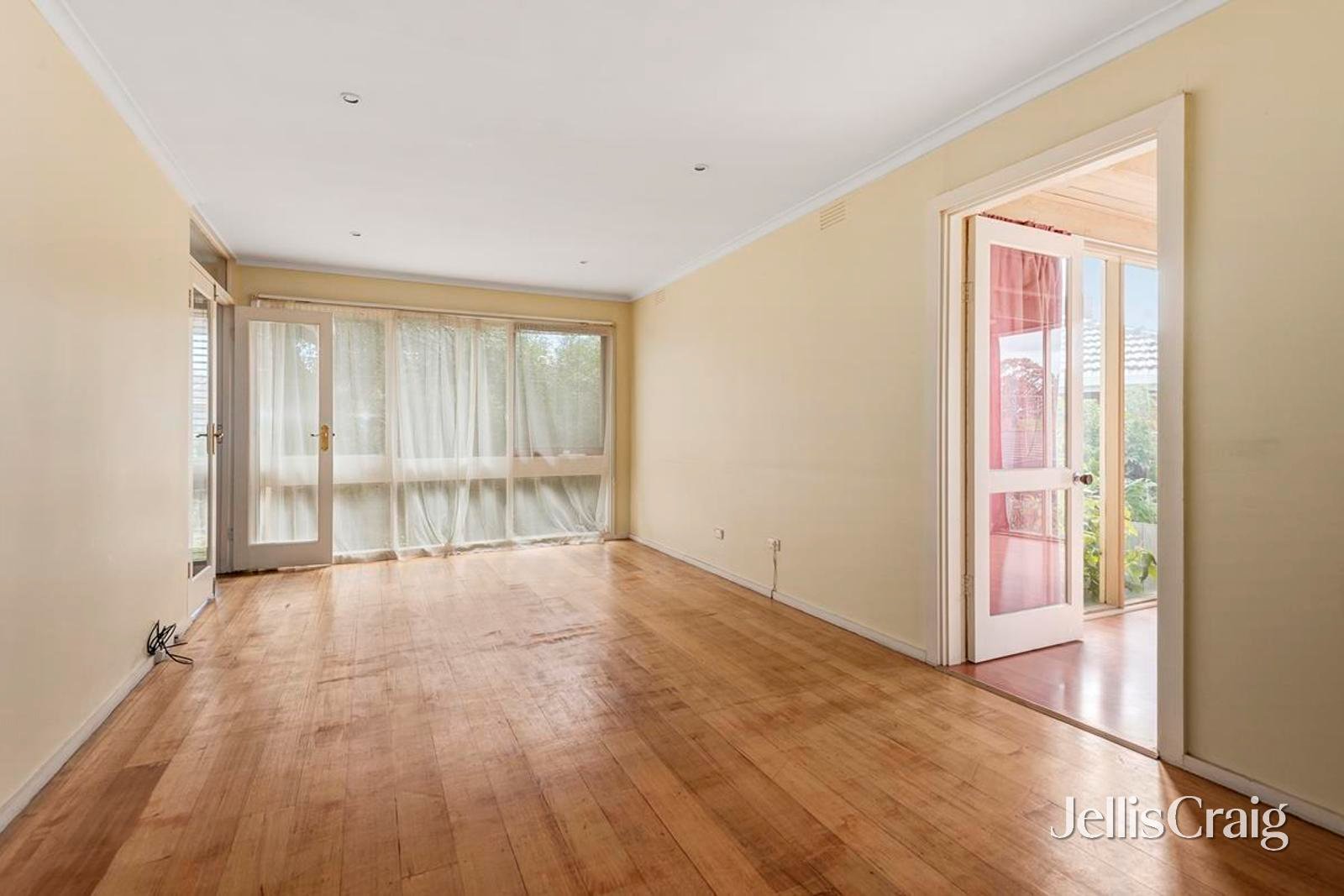 4 Benton Court, Doncaster image 5