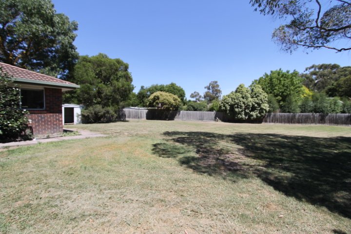 4 Berry Court, Lilydale image 11