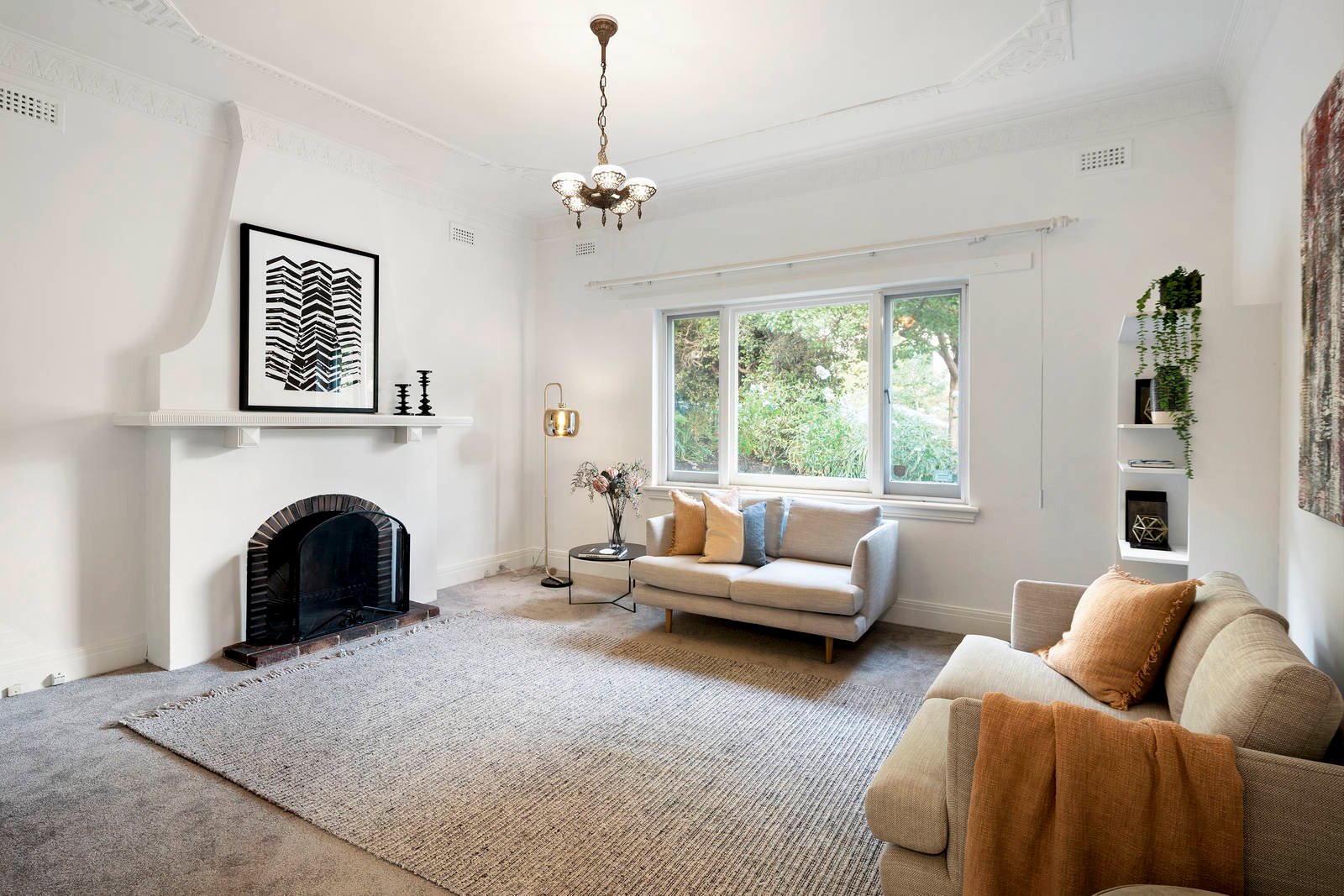 Property Gallery Thumbnail 2