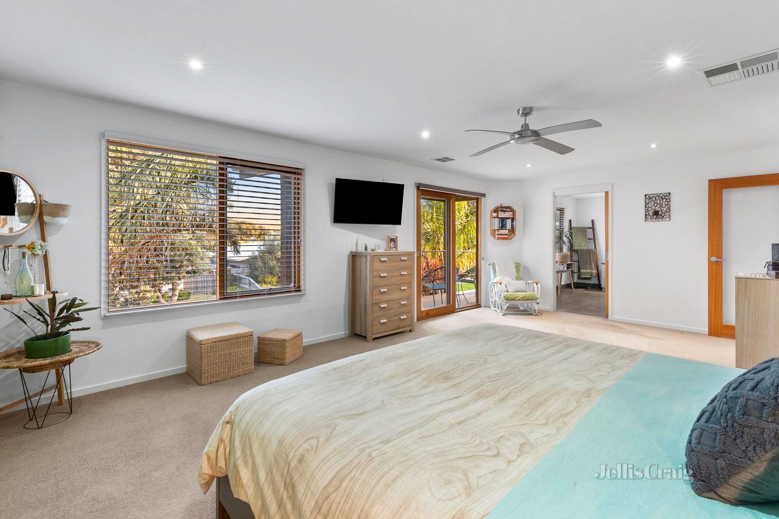 4 Black Swan Court, Barwon Heads image 15