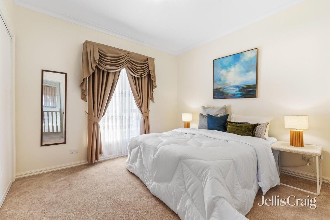 4 Blackbird Rise, Avondale&nbsp;Heights image 10