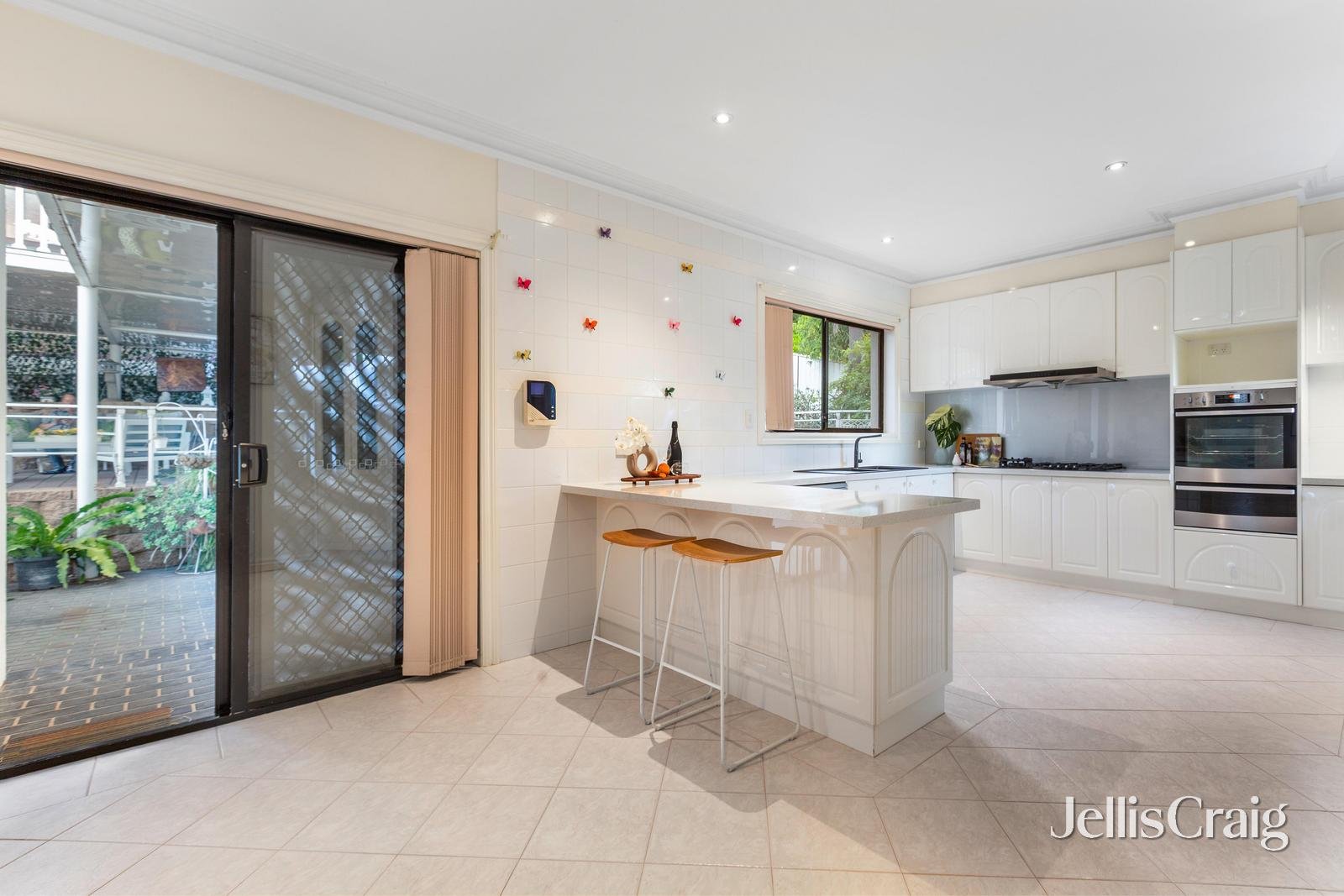 4 Blackbird Rise, Avondale&nbsp;Heights image 9