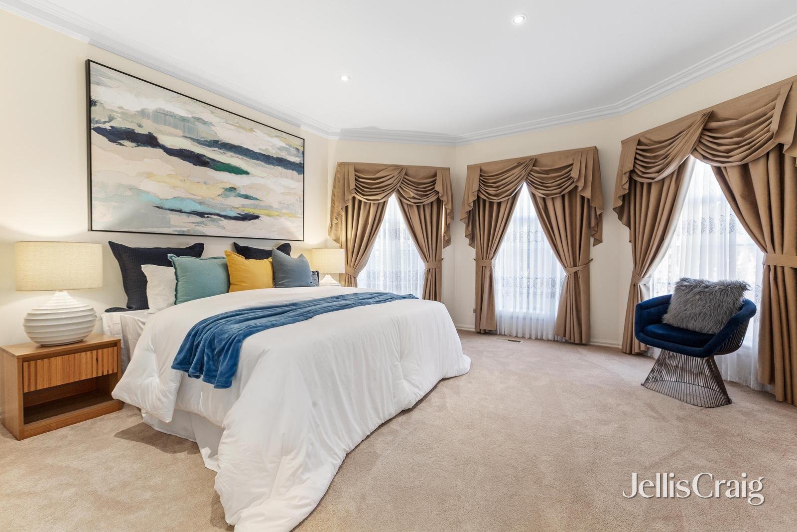 4 Blackbird Rise, Avondale&nbsp;Heights image 13