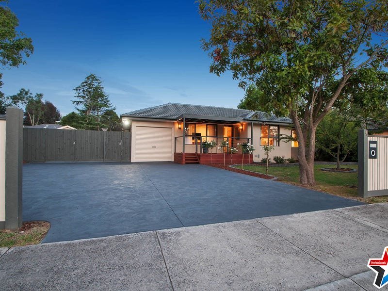 4 Blackburn Road, Mooroolbark image 1