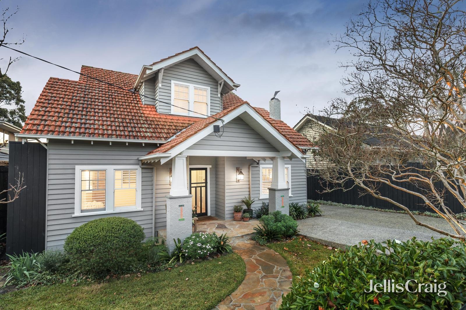 4 Blenheim Avenue, Mont Albert image 21