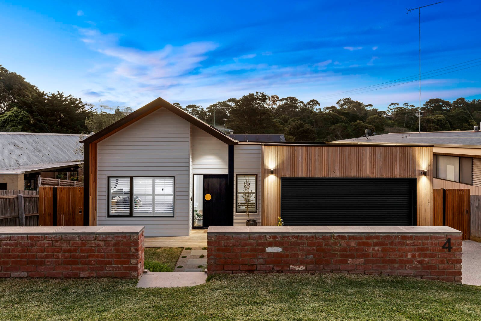 Property Gallery - Main Image