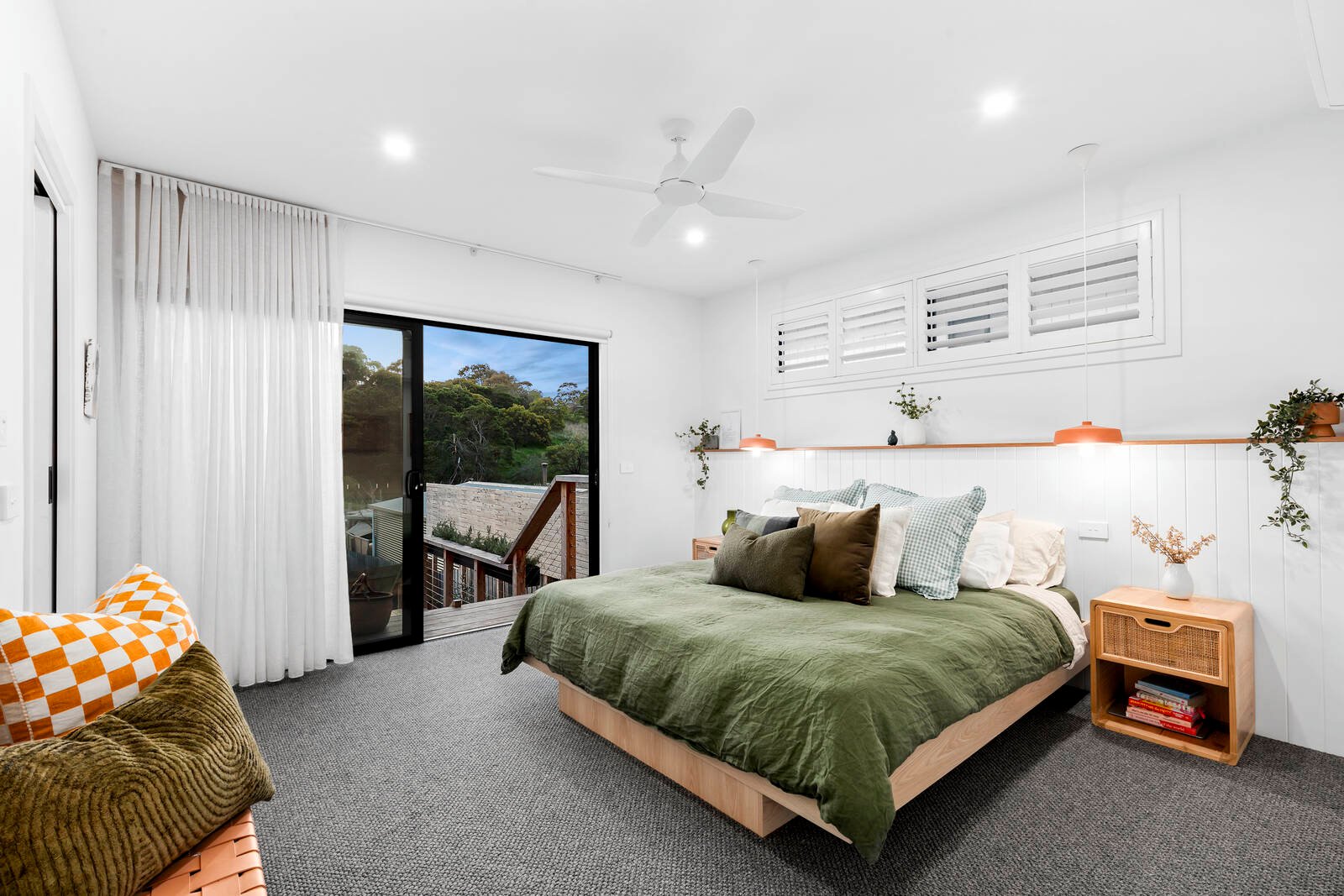 Property Gallery Thumbnail 14